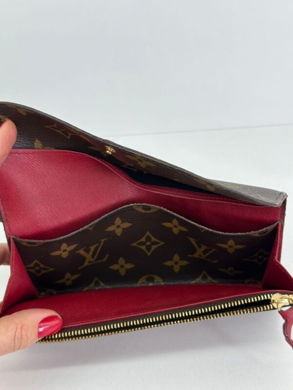 CARTEIRA LOUIS VUITTON EMILLY - Image 11