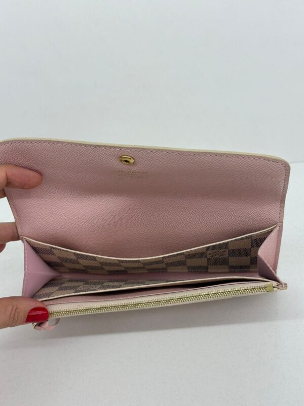 CARTEIRA LOUIS VUITTON EMILLY - Image 18