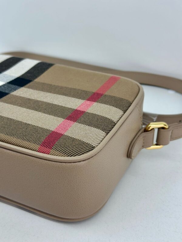 BOLSA BURBERRY CHECK XADREZ CAMERA - Image 15