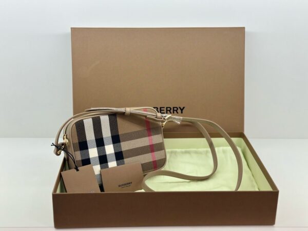 BOLSA BURBERRY CHECK XADREZ CAMERA