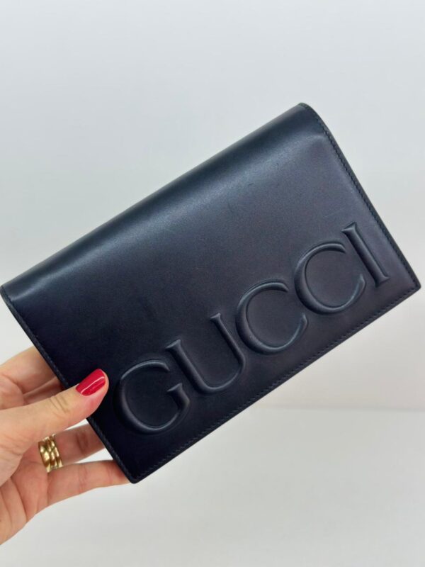 BOLSA GUCCI LOGO CHAIN WALLET E CLUTCH - Image 2