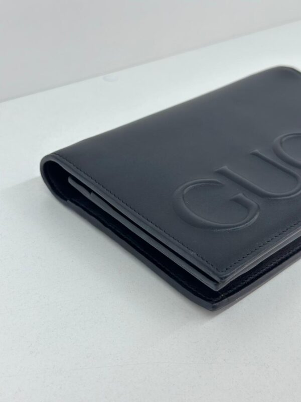 BOLSA GUCCI LOGO CHAIN WALLET E CLUTCH - Image 13
