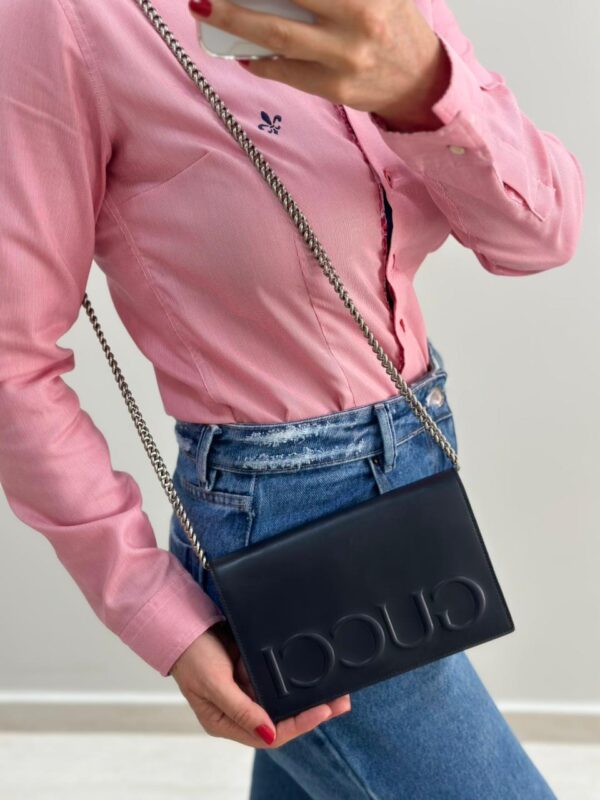 BOLSA GUCCI LOGO CHAIN WALLET E CLUTCH - Image 25