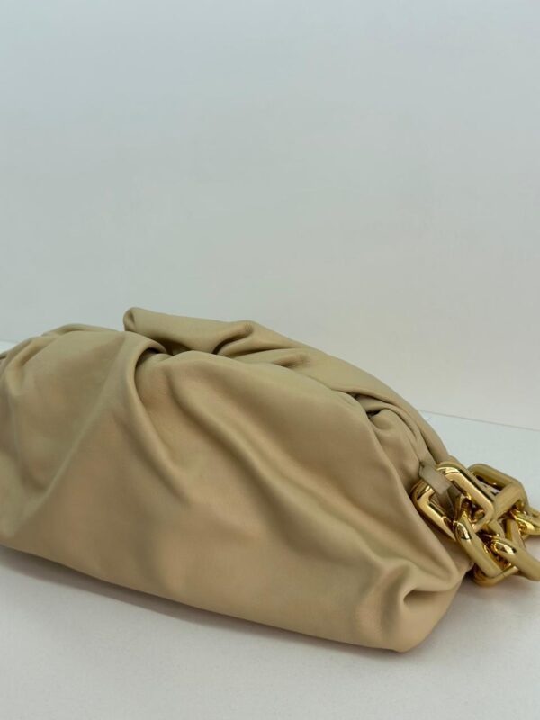 BOLSA BOTTEGA VENETA CHAIN POUCH - Image 8
