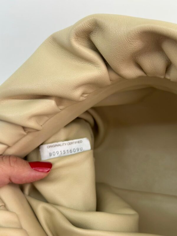 BOLSA BOTTEGA VENETA CHAIN POUCH - Image 15