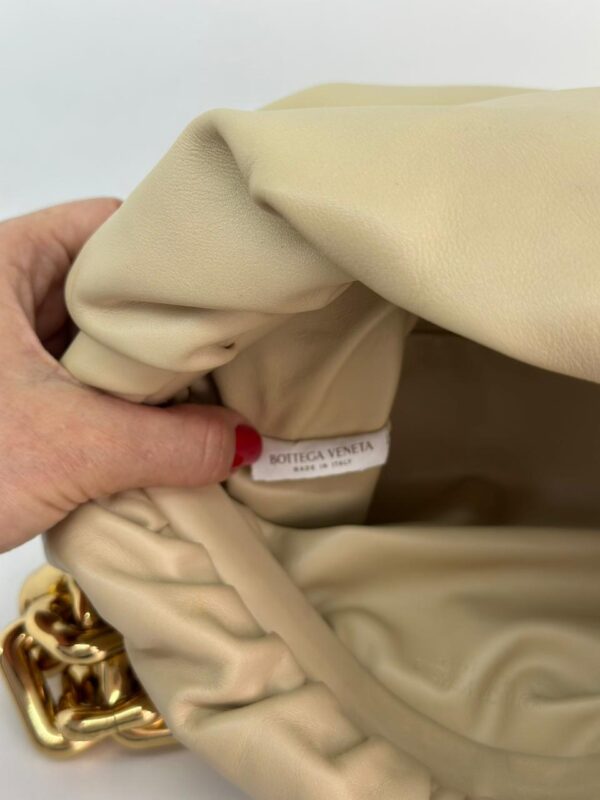 BOLSA BOTTEGA VENETA CHAIN POUCH - Image 16