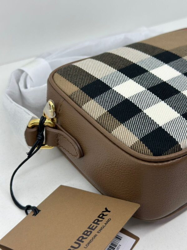 BOLSA BURBERRY CHECK XADREZ CAMERA - Image 14