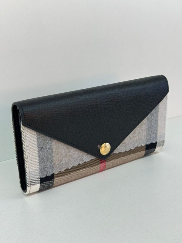 CARTEIRA BURBERRY HALTON CHECK GRAIN WALLET BLACK - Image 4