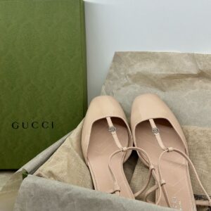 SLINGBACK GUCCI GG VERNIZ