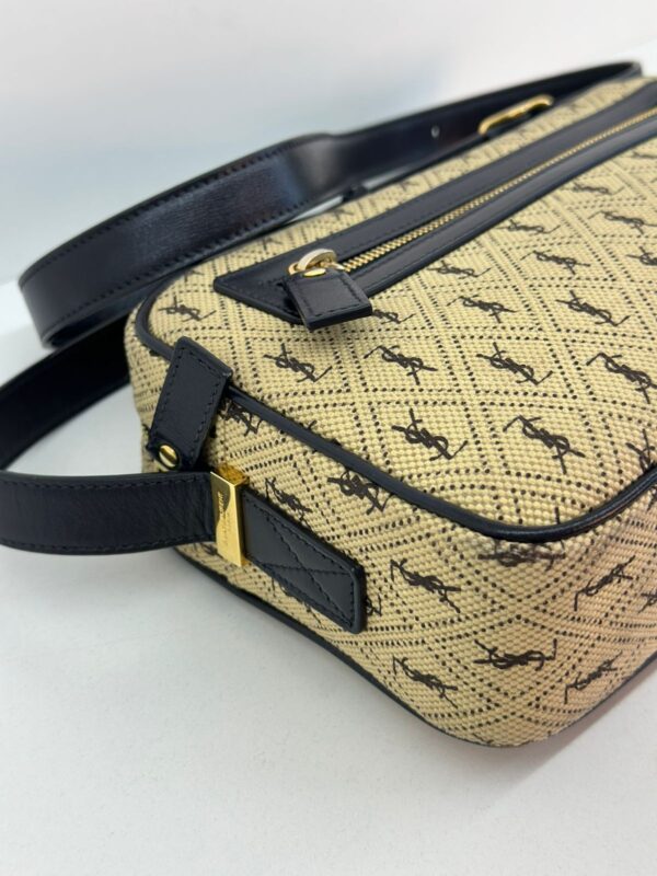 BOLSA YVES SAINT LAURENT LE MONOGRAMME CAMERA - Image 13