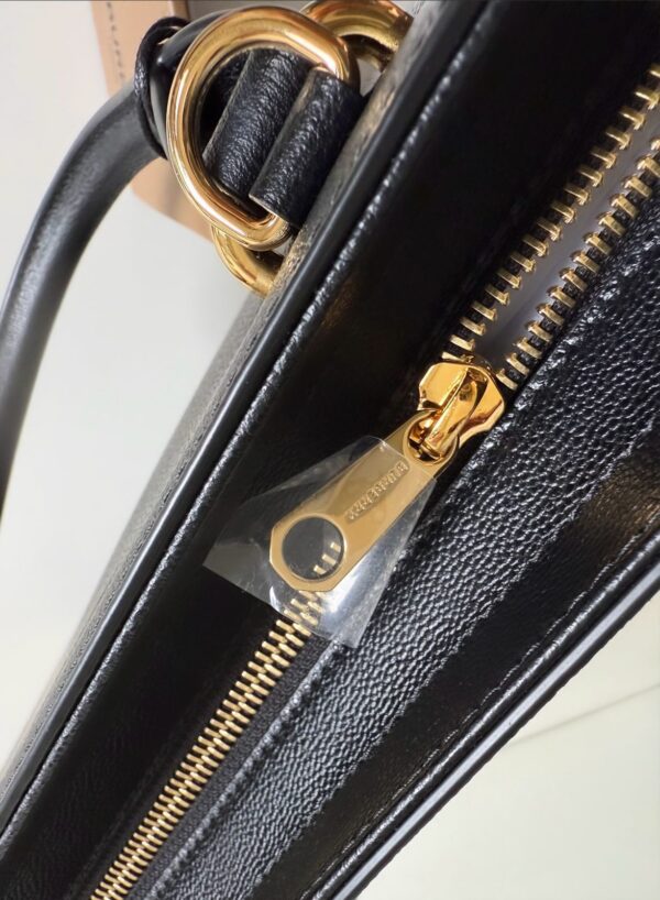 BOLSA BURBERRY BANWELL - Image 17