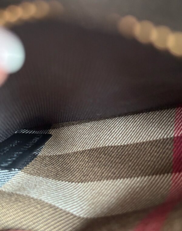 BOLSA BURBERRY BANWELL - Image 19