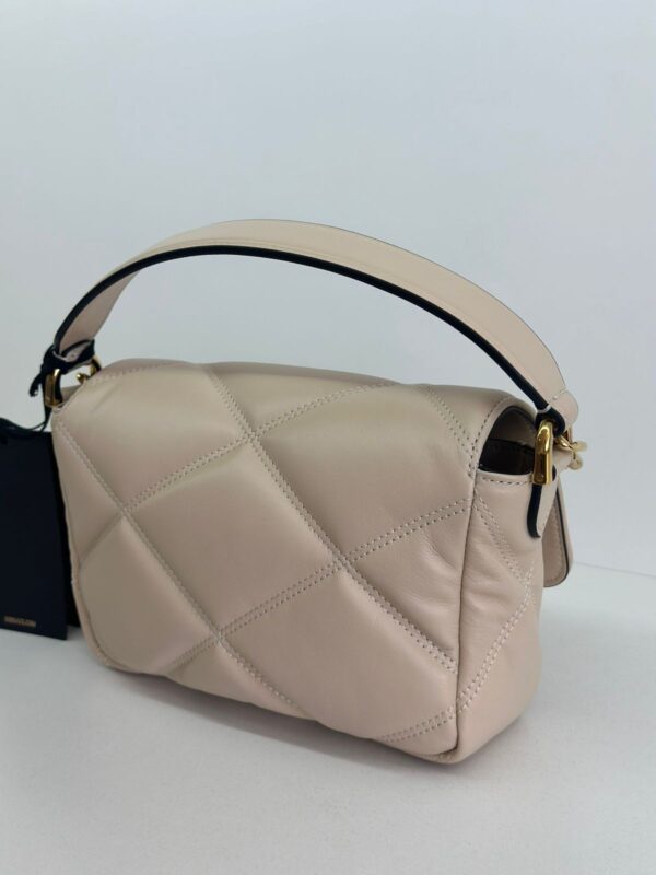 BOLSA VERSCE TOP HANDLE - Image 9