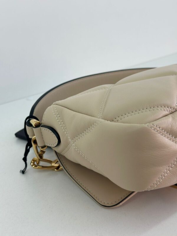 BOLSA VERSCE TOP HANDLE - Image 16