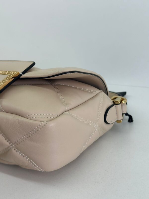 BOLSA VERSCE TOP HANDLE - Image 14