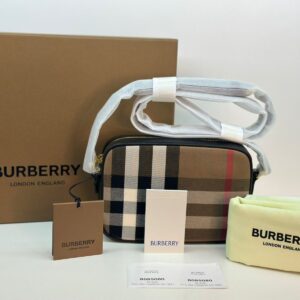 BOLSA BURBERRY CHECK XADREZ CÂMERA