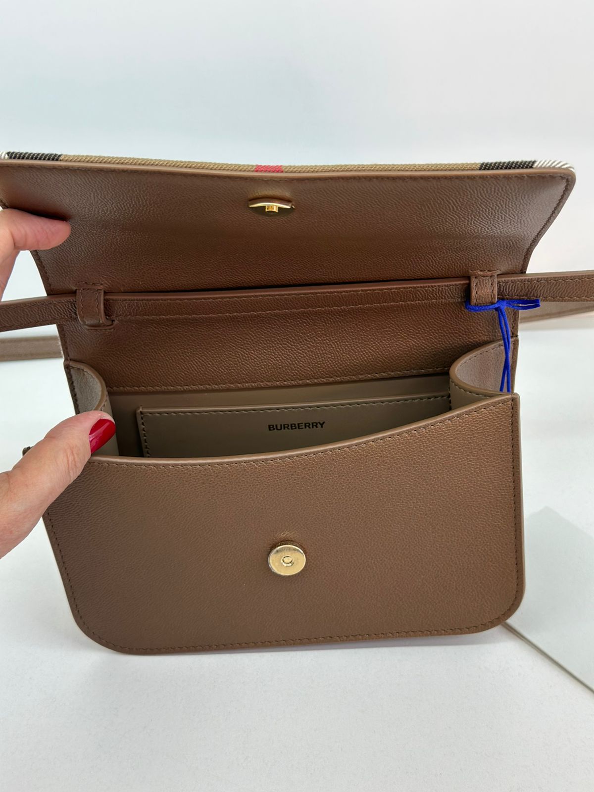 BOLSA BURBERRY MADISON - Imagem 18