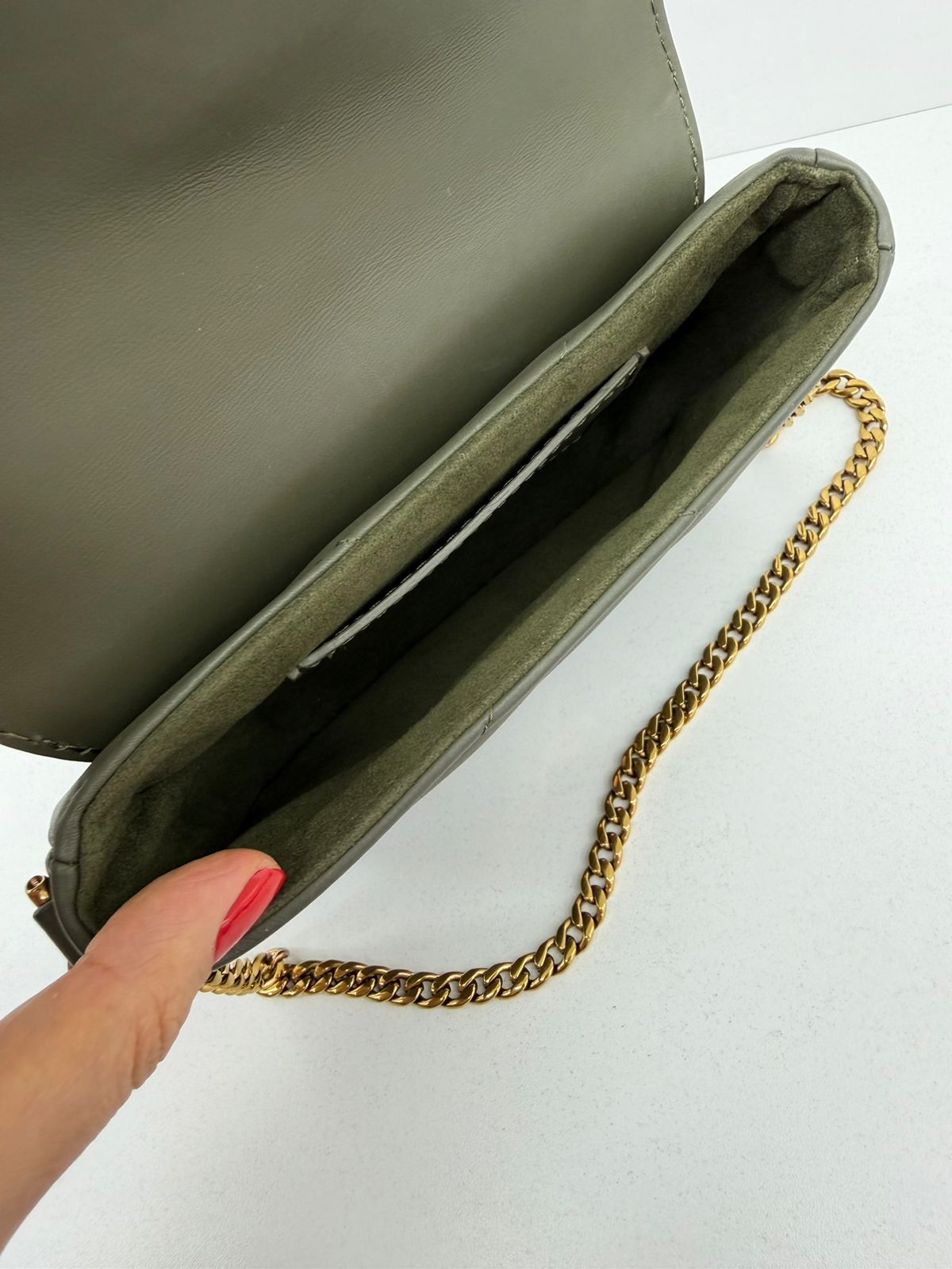 BOLSA LOUIS VUITTON NEW WAVE POCHETTE - Imagem 26