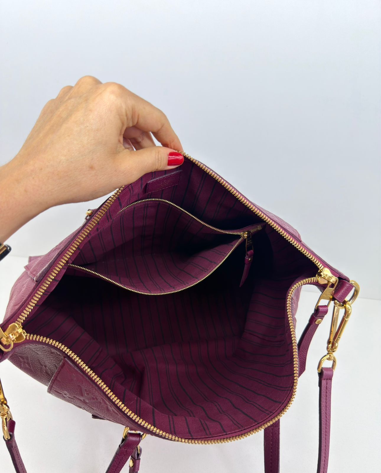 BOLSA LUIS VUITTON LUMINEUSE GM EMPREITE FUSCHSIA - Imagem 22