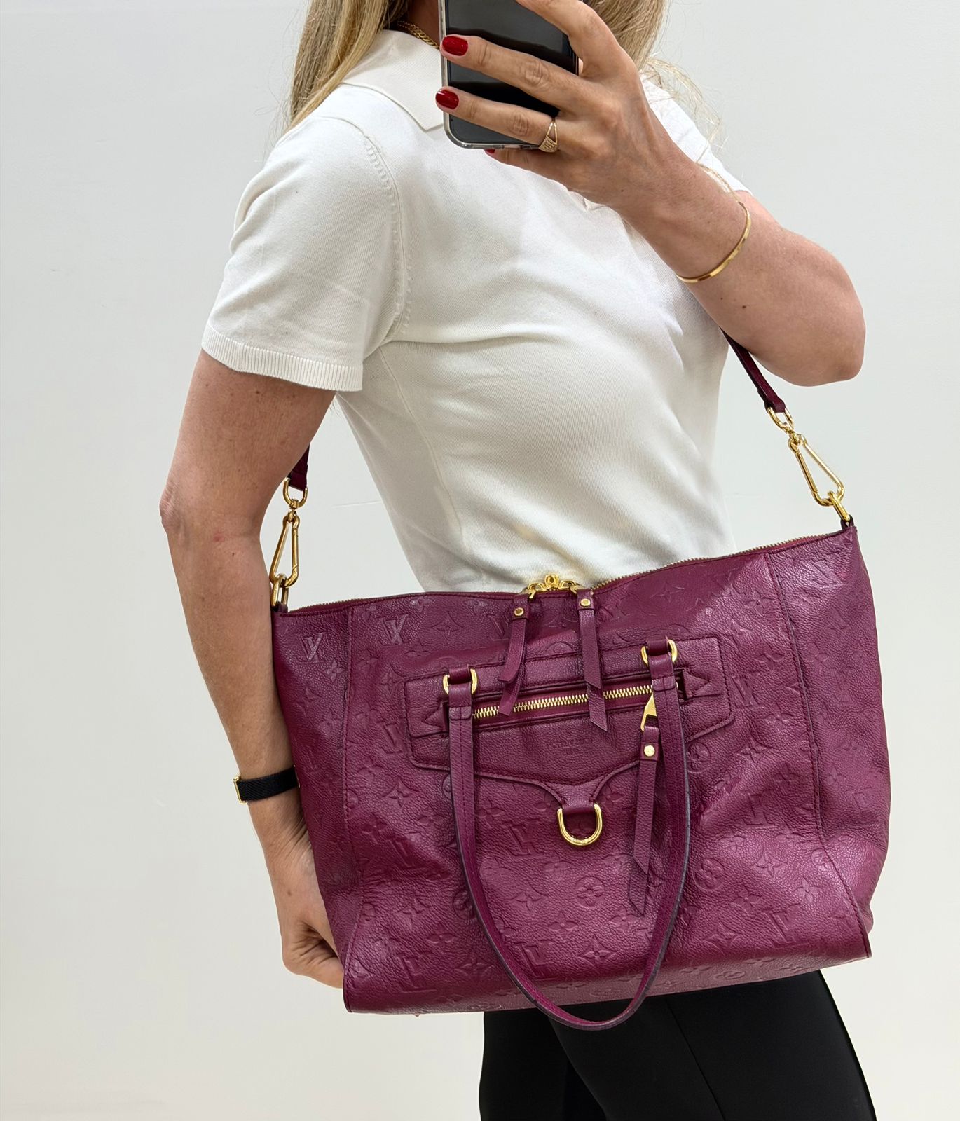 BOLSA LUIS VUITTON LUMINEUSE GM EMPREITE FUSCHSIA - Imagem 24
