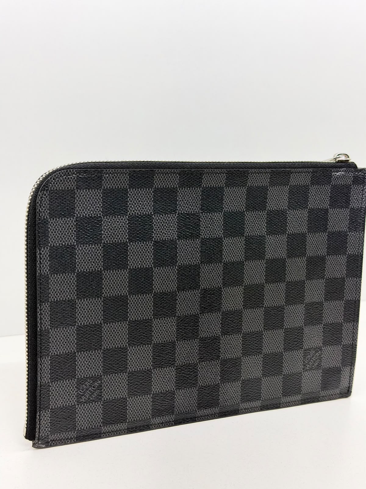POCHETTE LOUIS VUITTON JOUR PM - Imagem 8