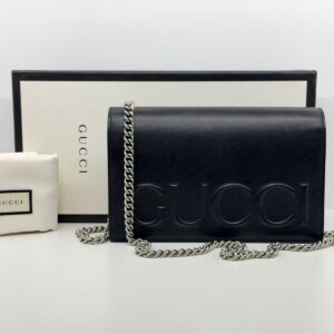 BOLSA GUCCI LOGO CHAIN WALLET E CLUTCH