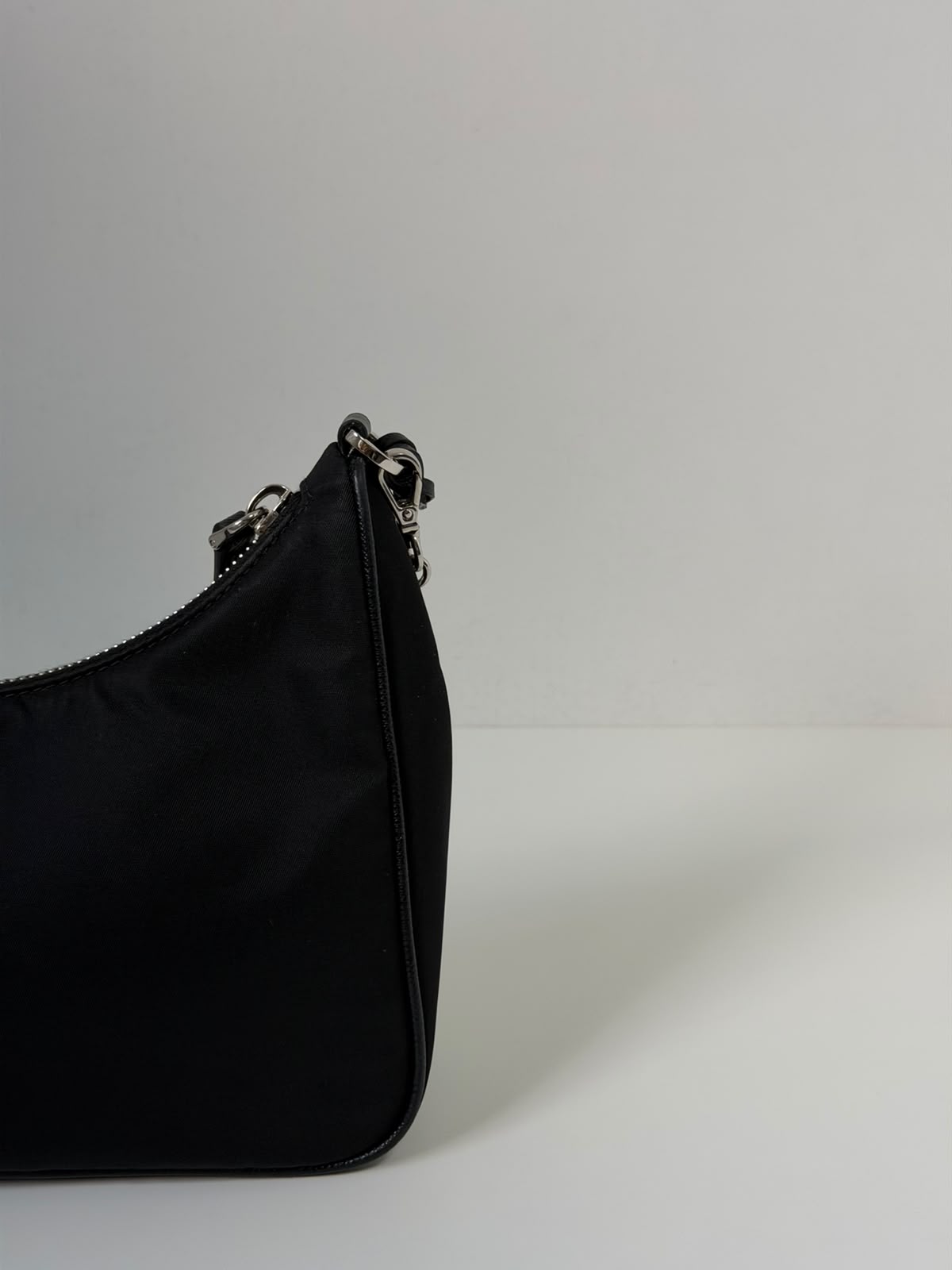 BOLSA PRADA RE EDITION 2005 RE NYLON - Imagem 13