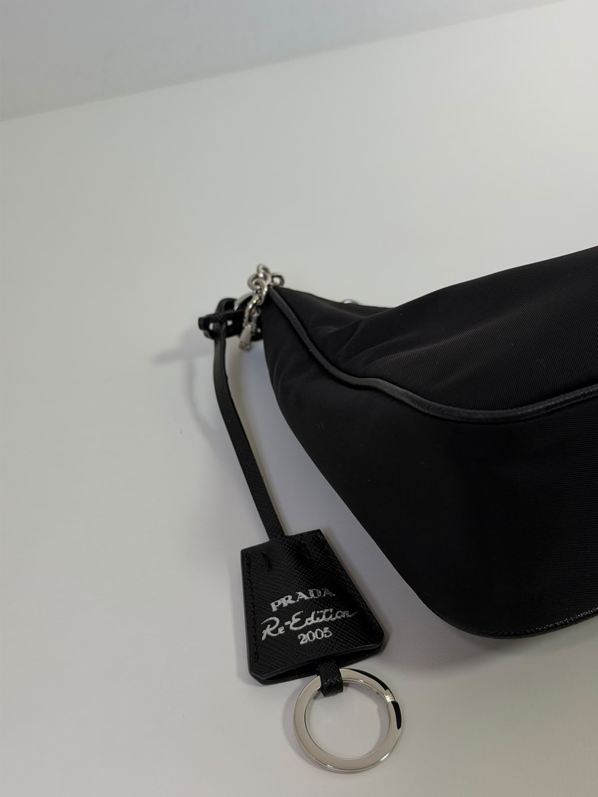 BOLSA PRADA RE EDITION 2005 RE NYLON - Imagem 15