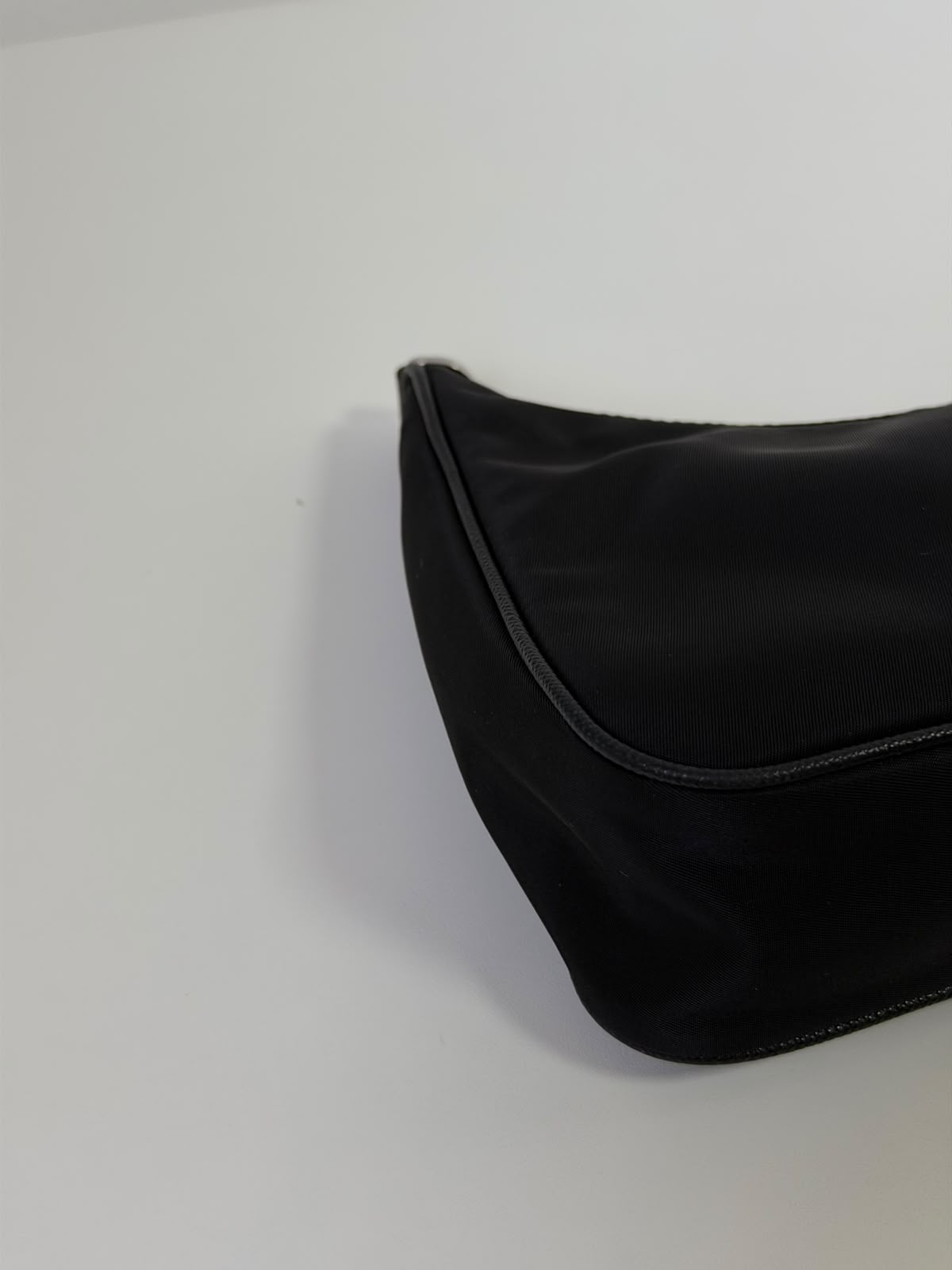 BOLSA PRADA RE EDITION 2005 RE NYLON - Imagem 18